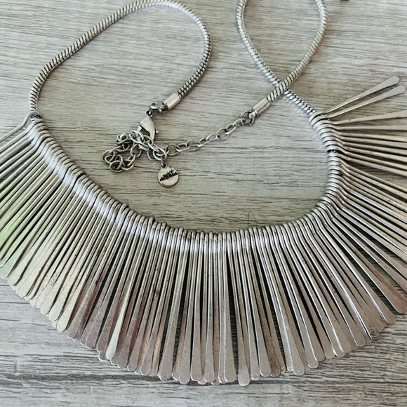 Stella & Dot Essential Fringe Silver Statement Necklace - Picture 5 of 5